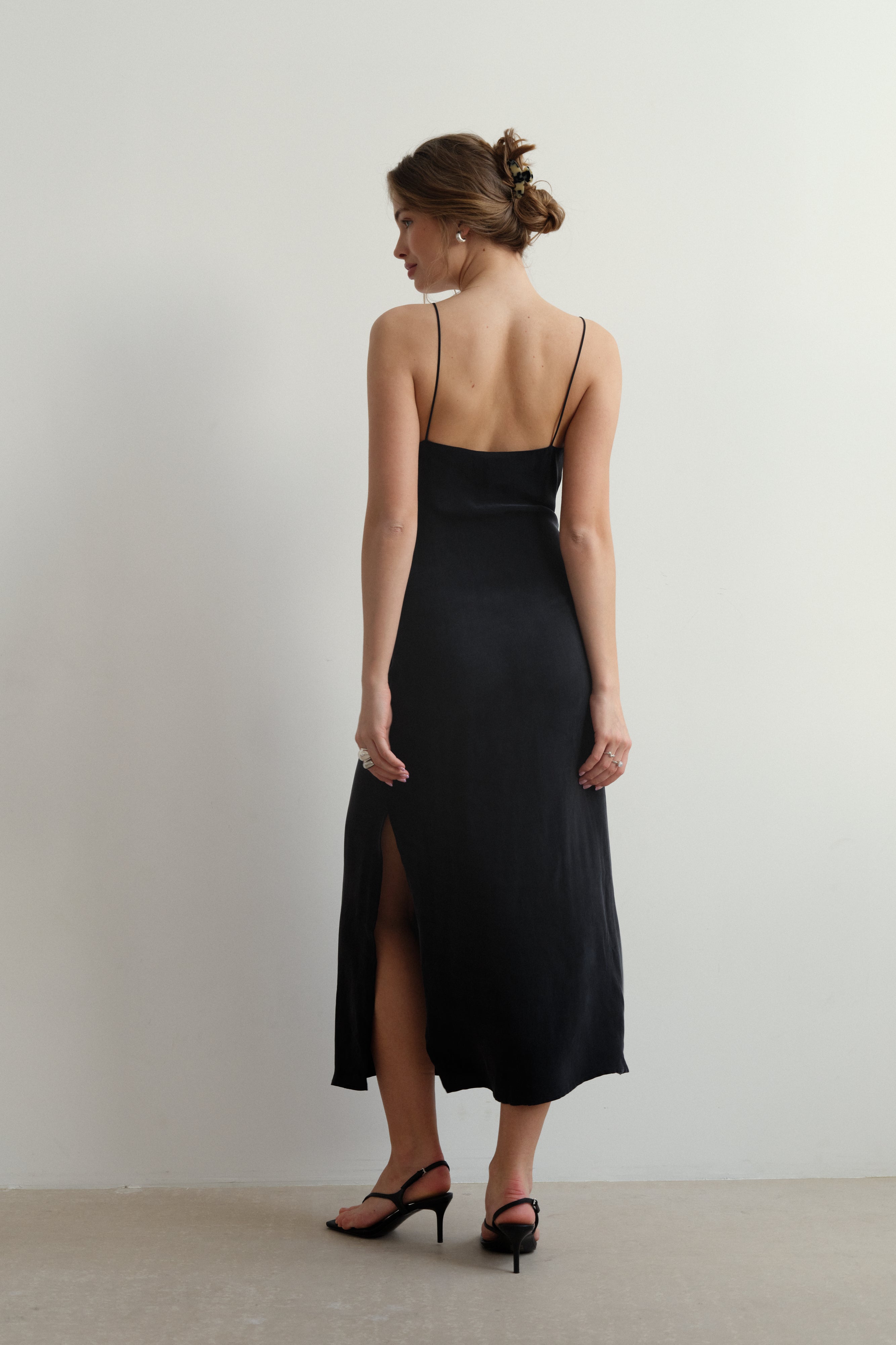 Laura Dress Black